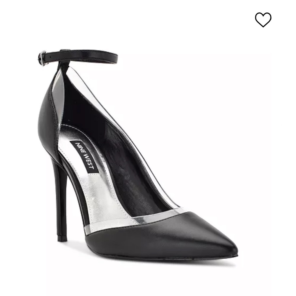 Size 12 Nine West Women’s Freze ankle strap pump. Excellent condition